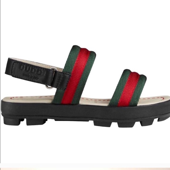 gucci flip flops girls